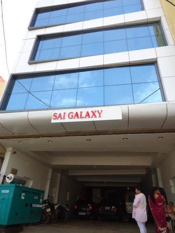 Hotel Sai Galaxy Inn Shirdi Exterior foto
